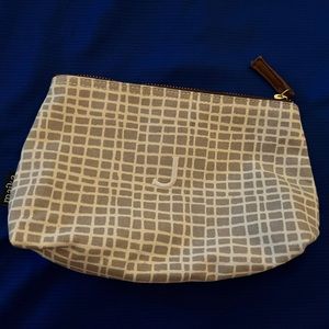 NWOT Gray & Cream square w/ white “J” monogram makeup / toiletry / travel bag
